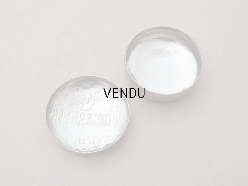 画像18: 1900年頃 アンティーク コンフィズリーのメタル缶 - AU FIDELE BERGER VICHY -