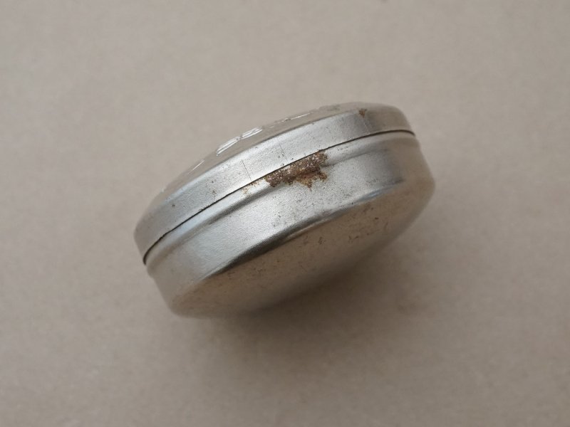 画像13: 1900年頃 アンティーク コンフィズリーのメタル缶 - AU FIDELE BERGER VICHY -