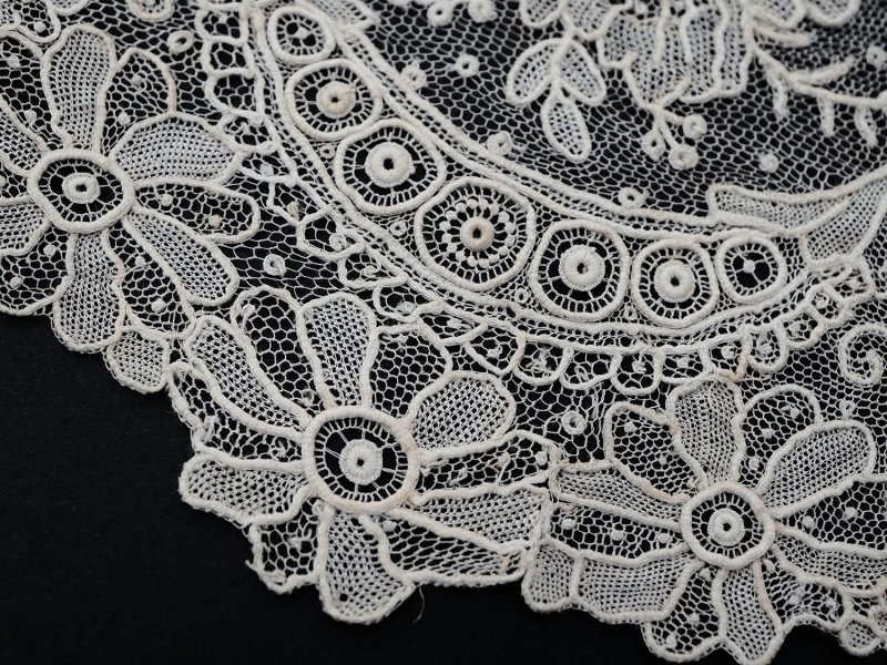 画像6: 【セール対象外】【クーポン対象外】19世紀末  アンティーク 幅広14〜15cm ポワンドローズ ニードルレース 3.4m ポワンドガーズ『ポワン・ド・ガーズ』『ポワン・ド・ローズ』 