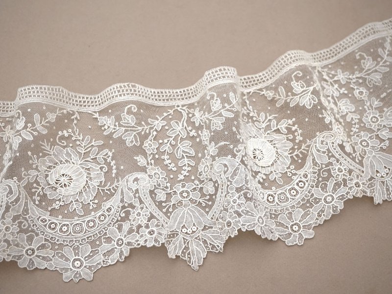 画像17: 【セール対象外】【クーポン対象外】19世紀末  アンティーク 幅広14〜15cm ポワンドローズ ニードルレース 3.4m ポワンドガーズ『ポワン・ド・ガーズ』『ポワン・ド・ローズ』 