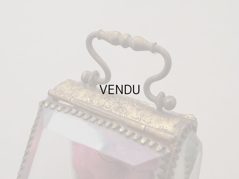 画像5: アンティーク 懐中時計 & ジュエリーボックス ワインレッドのシルク製クッション