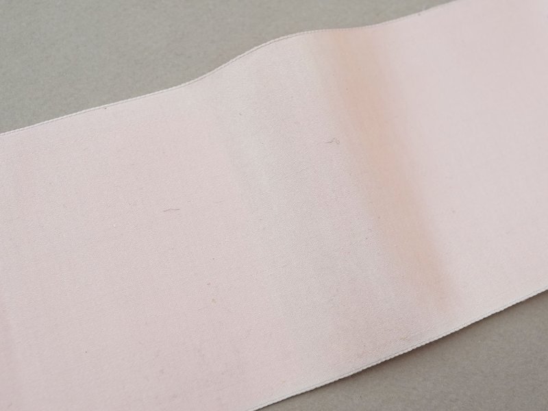 画像7: 1900年頃 アンティーク シルク製 サテンリボン 幅広 9cm幅  ベビーピンク