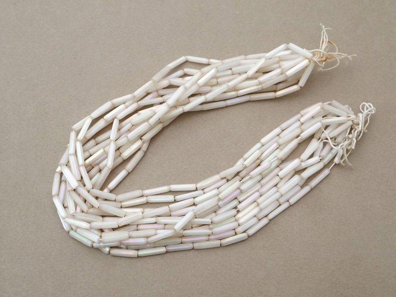 画像6: アンティーク ガラスビーズ オーロラ加工 オフホワイト 3〜4×13〜14mm 約270ピース