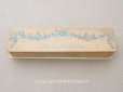 画像1: アンティーク お菓子箱 薔薇＆リボンのガーランド BONBONS LES POMPADOUR - AU FIDELE BERGER PARIS  - (1)