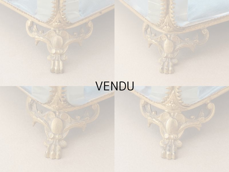 画像10: 19世紀中頃 アンティーク 大きなジュエリーケース スモーキーブルーのシルククッション 20.2×17.5cm