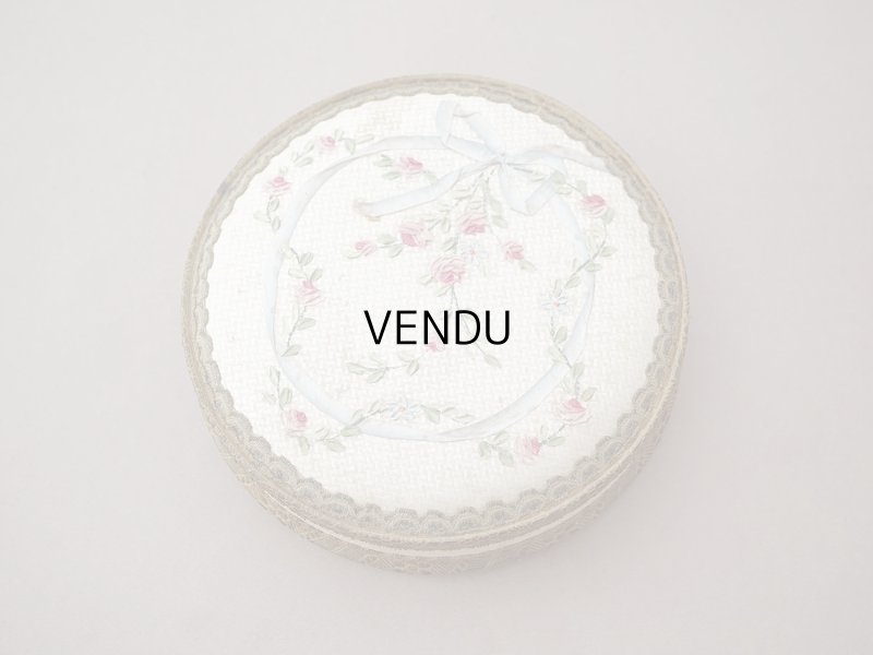 画像3: ＊蚤の市＊アンティーク 薔薇＆リボンのガーランドのお菓子箱 