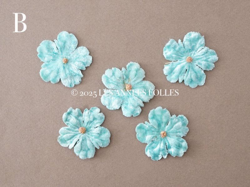 画像5: アンティーク 布花材料 ベルベットの花びら 花芯付き 5ピースのセット 約4cm 布花 スカイブルー