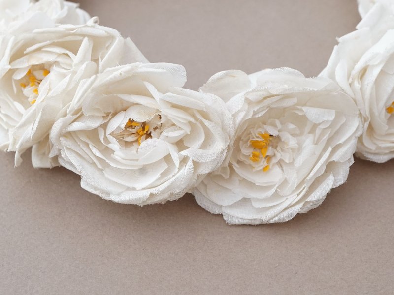 画像9: アンティーク 白薔薇のティアラ 布花 花冠 オフホワイト