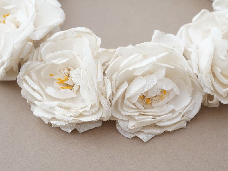 画像7: アンティーク 白薔薇のティアラ 布花 花冠 オフホワイト