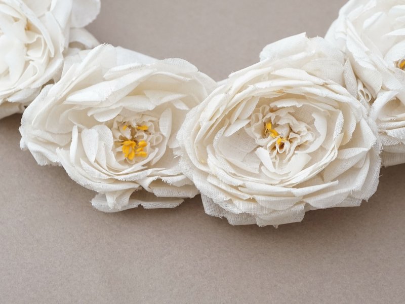 画像11: アンティーク 白薔薇のティアラ 布花 花冠 オフホワイト