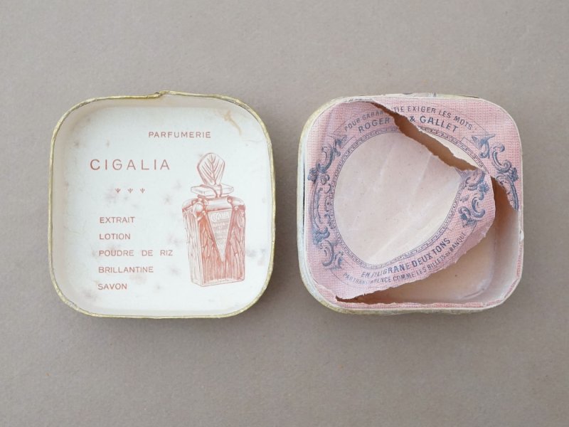 画像7: アンティーク パウダーボックス VELOUTE BOUQUET D'OEILLETS CARNATION - ROGER & GALLET PARIS -