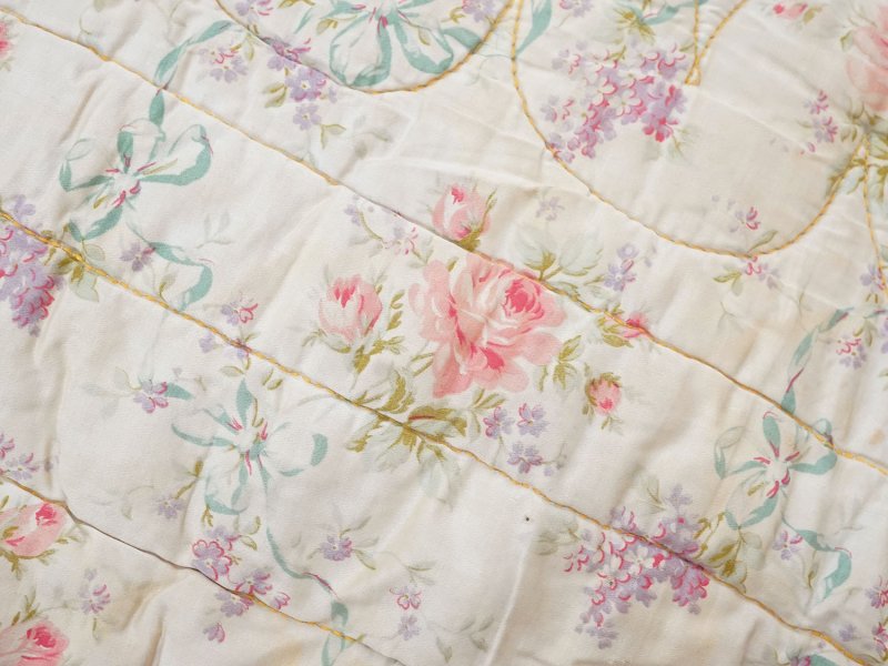 画像5: アンティーク シルク製 ベッドカバー ピンクの薔薇＆ブルーのリボン 118×170cm