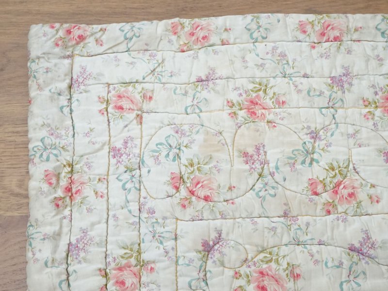 画像9: アンティーク シルク製 ベッドカバー ピンクの薔薇＆ブルーのリボン 118×170cm