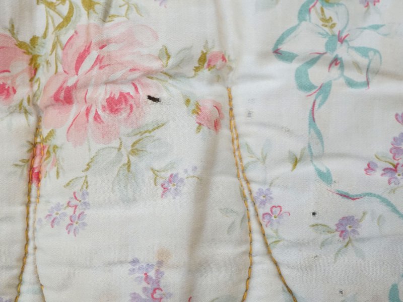 画像32: アンティーク シルク製 ベッドカバー ピンクの薔薇＆ブルーのリボン 118×170cm