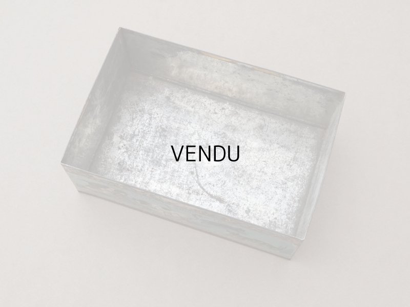 画像7: 19世紀 アンティーク 子猫たち ラングドシャのメタル缶 LANGUES DE CHAT- MAISON MATHE -