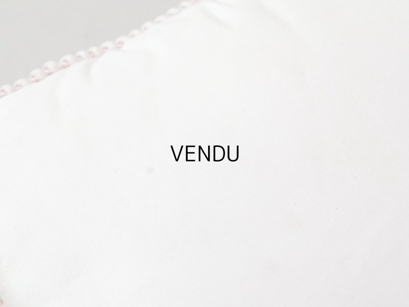 画像8: 19世紀末 アンティーク パウダーピンクのシルククッション  シルク製 クッション A  LA VILLE DE LYON