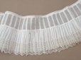 画像2: アンティーク 幅広 ドレスの裾  2段のプリーツ入り レース付 1.86m 24cm幅 コットンオーガンジー (2)