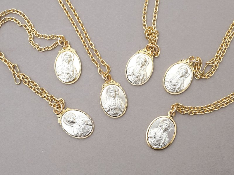 画像6: ヴィンテージ *蚤の市セット* 未使用 メダイユのペンダント 14点セット