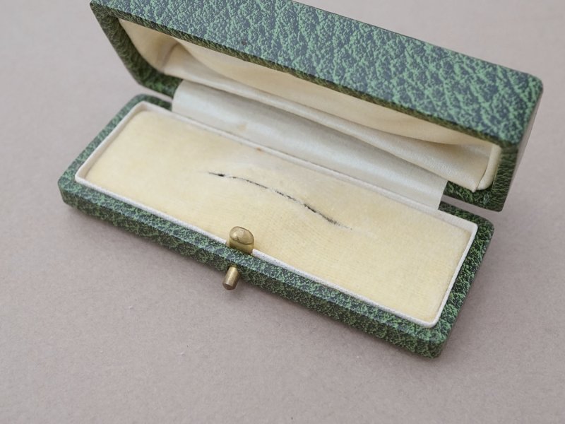 画像8: アンティーク 金彩入り ジュエリーボックス グリーン