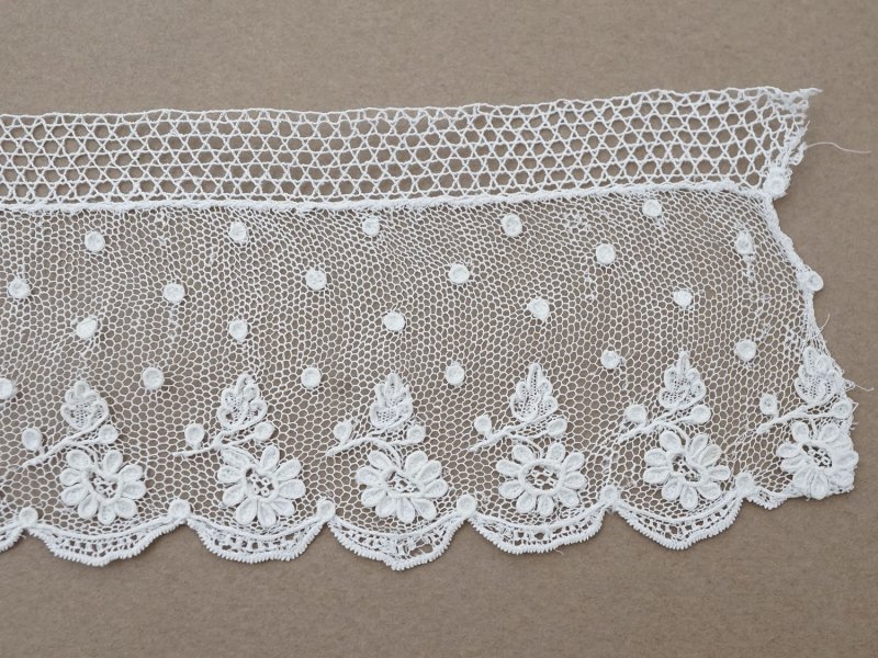 画像20: 19世紀 未使用 アンティーク アランソンレース 花模様 3.3m 6cm幅 ニードルレース