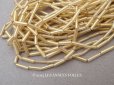 画像1: アンティーク ガラスビーズ 磨りガラス風 ゴールド  2×7mm 吹きガラス製ビーズ　　 (1)