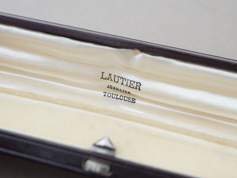 画像4: アンティーク 本革製 ジュエリーボックス ボルドーブラウン ブレスレット用