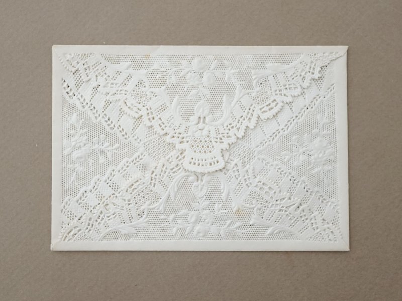 画像5: 未使用 アンティーク 初聖体の記念の封筒 レースの透かし模様