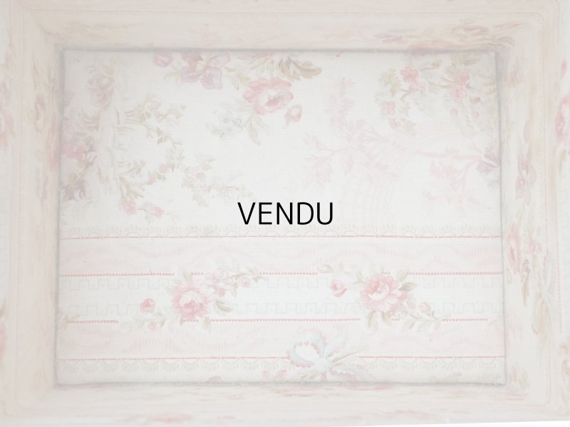 画像9: ＊蚤の市＊アンティーク 薔薇模様&水色のリボン カルトナージュボックス 