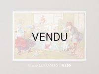 【15周年セール対象外】アンティーク クロモ ドールハウスで遊ぶ少女たち LE SALON DES POUPEES -AU BON MARCHE-