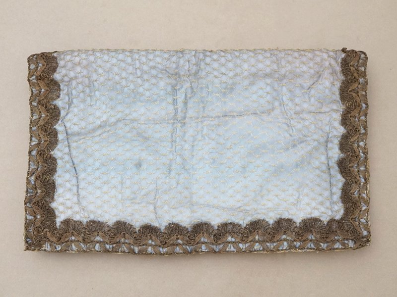 画像5: アンティーク シルク製 ポシェット ロココトリム＆レース ハンキーケース