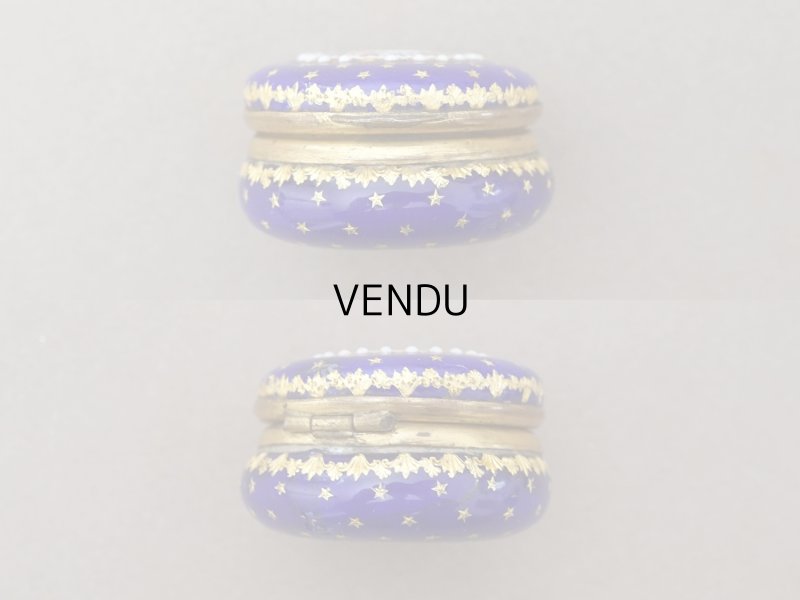 画像4: 19世紀 アンティーク ピルケース ブレッソンエナメル パールの装飾 ブルーのエナメル 薔薇のリース