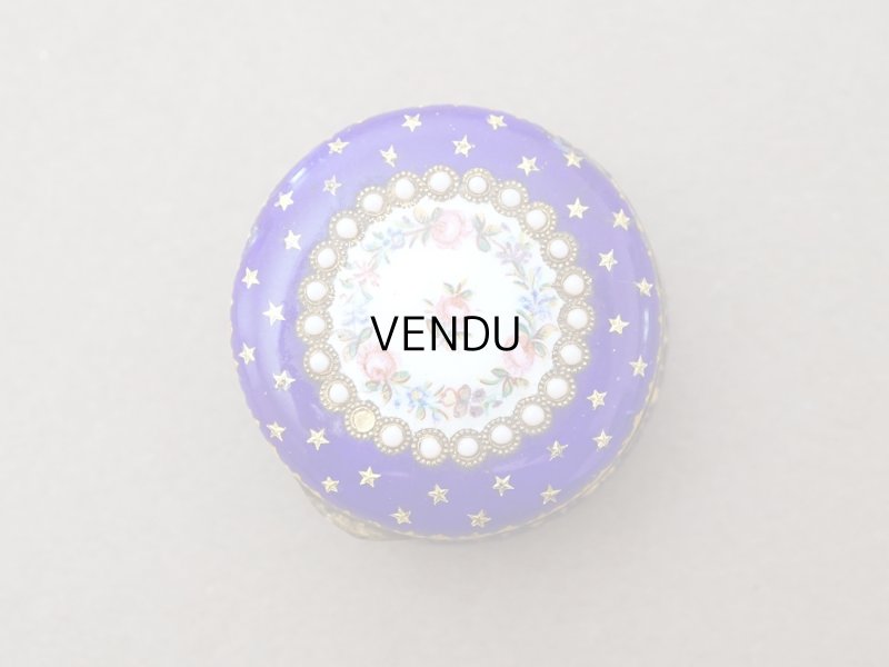 画像2: 19世紀 アンティーク ピルケース ブレッソンエナメル パールの装飾 ブルーのエナメル 薔薇のリース