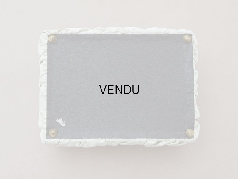 画像6: 19世紀 アンティーク ナポレオン3世時代 お菓子箱 パウダーグリーンのシルクサテン チョコレートボックス 