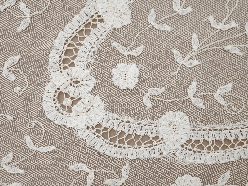 画像4: アンティーク プリンセスレース テーブルセンター オフホワイト 69.5×36cm