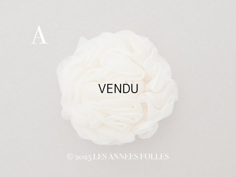 画像4: ＊蚤の市＊アンティーク シルクシフォン 薔薇の布花 アイボリー