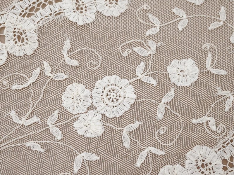 画像3: アンティーク プリンセスレース テーブルセンター オフホワイト 69.5×36cm