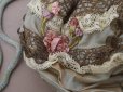 画像5: アンティーク ミラー付 舞踏会用 オモニエール 薔薇のロココモチーフ付 サフィレットブルー
