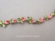 画像1: アンティーク とても小さな薔薇 ロココトリム シルク製 ロココリボン ピンク＆ダークレッド 23cm (1)