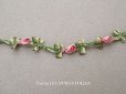 画像1: アンティーク とても小さなピンクの薔薇 ロココトリム シルク製 ロココリボン 28cm (1)