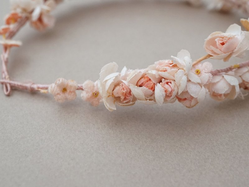 画像6: アンティーク ティアラ パウダーピンクの小さな薔薇&勿忘草 花冠