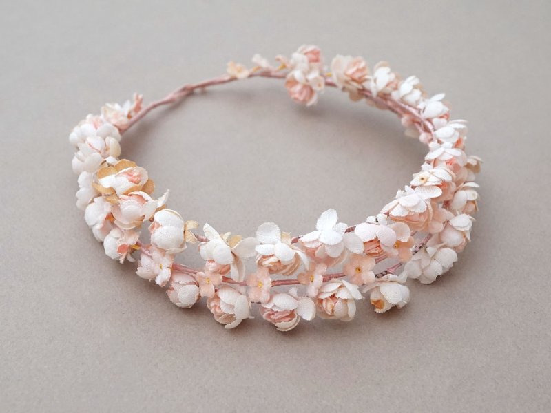 画像2: アンティーク ティアラ パウダーピンクの小さな薔薇&勿忘草 花冠
