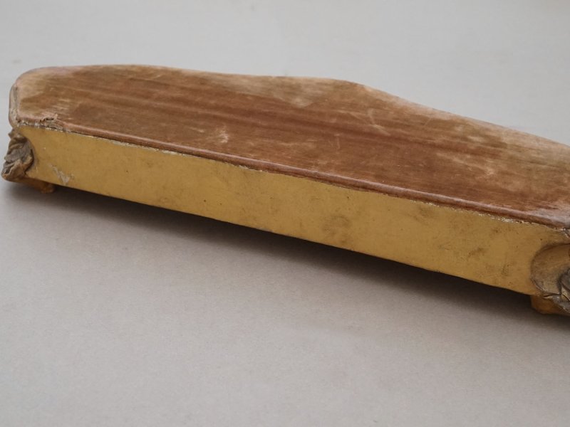 画像6: 19世紀 アンティーク ロカイユ装飾の台座 コーヒーブラウンのベルベット