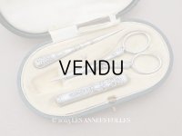 アンティーク シルバー製 リボン＆花のガーランド ソーイングセット 裁縫道具
