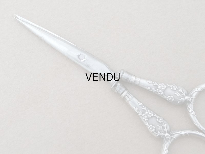 画像12: アンティーク シルバー製 リボン＆花のガーランド ソーイングセット 裁縫道具