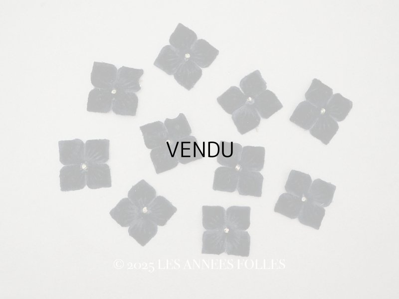 画像1: アンティーク 布花材料 ベルベットの花びら 花芯付き 10ピースのセット 約3cm 布花 黒