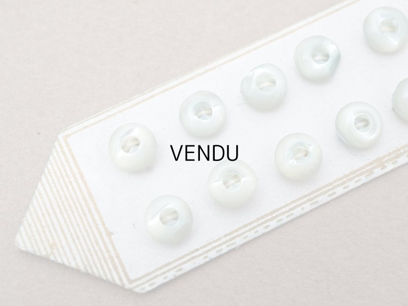 画像4: アンティーク マザーオブパール製 極小 ボタン 6mm 12ピース シェルボタン パウダーブルーグリーン