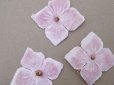 画像2: アンティーク 布花材料 ベルベットの花びら 花芯付き 10ピースのセット 約3cm 布花 ライラックピンク＆赤紫 (2)