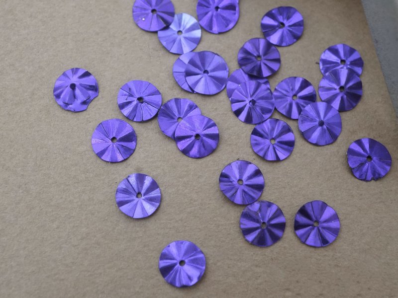 画像3: アンティーク ガラスの蓋の紙箱 パープルのスパンコール入り