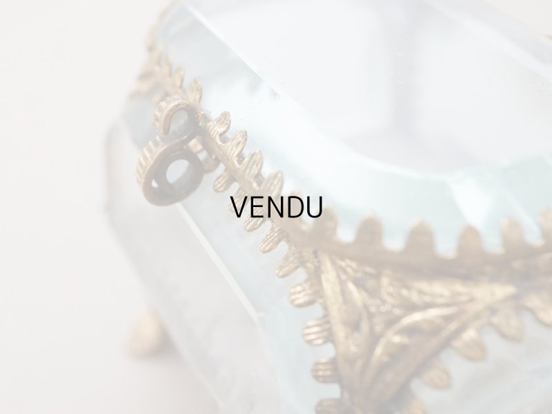 画像7: アンティーク ジュエリーボックス 薄紫 ラヴェンダーグレイのシルククッション 