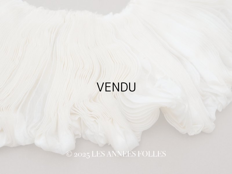 画像1: アンティーク シルクシフォンのプリーツ オフホワイト